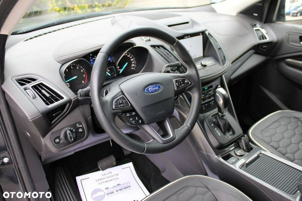 Ford Kuga 1.5 EcoBoost 2x4 Vignale - 24