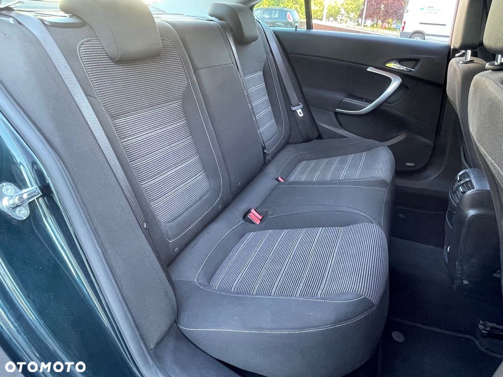 Opel Insignia 1.6 SIDI Turbo ecoFLEX Start/Stop Business Edition - 25