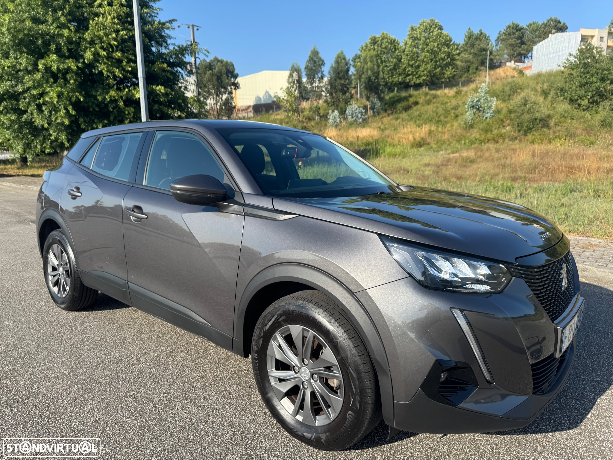 Peugeot 2008 1.2 PureTech Active Pack EAT8 - 4