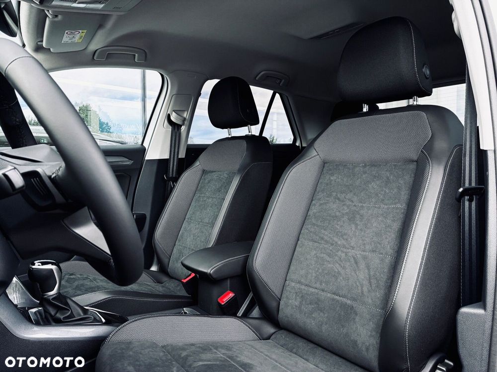 Volkswagen T-Roc - 6