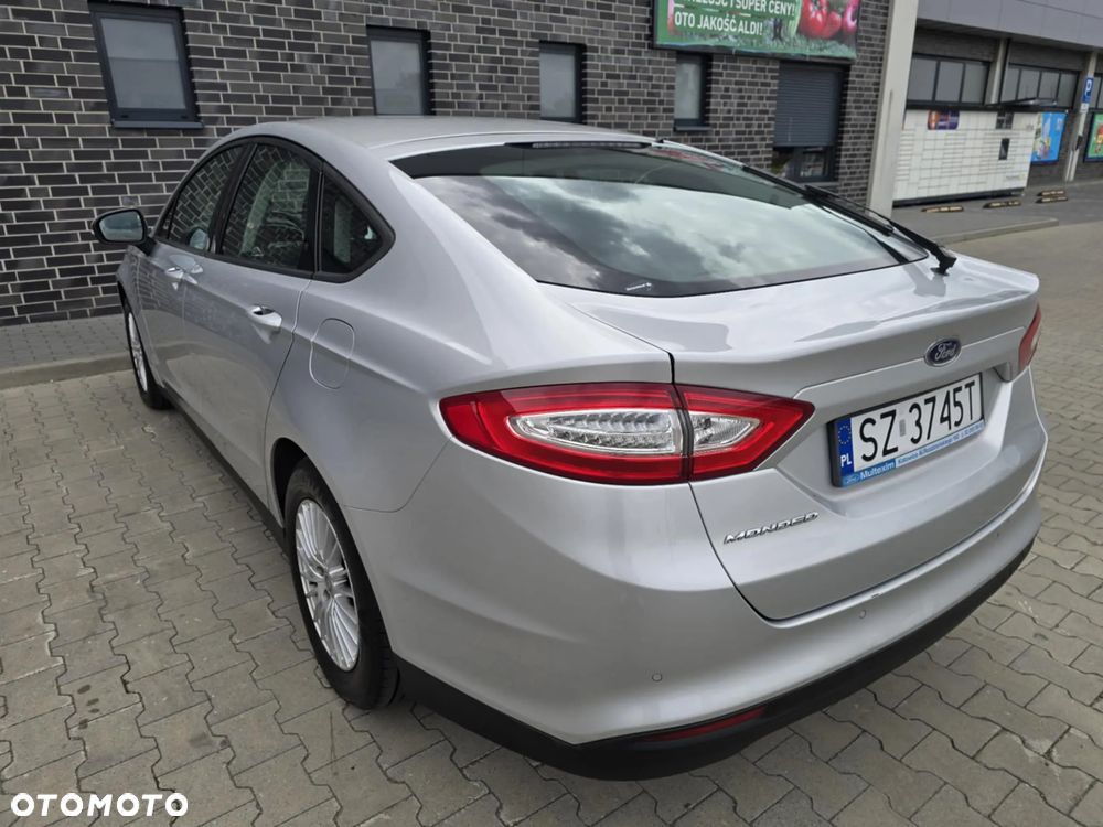 Ford Mondeo 2.0 TDCi Ambiente - 15