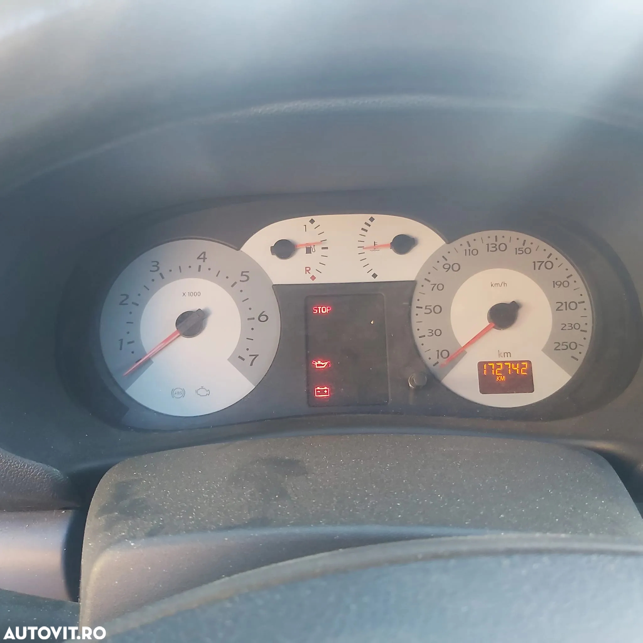 Renault Symbol 1.4 8V SL Fidji - 2