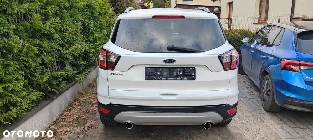 Ford Kuga 2.0 TDCi 2x4 Trend - 11