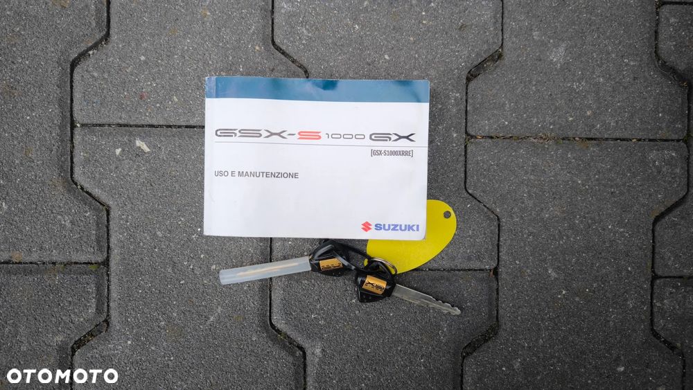 Suzuki GSX 1000 - 8