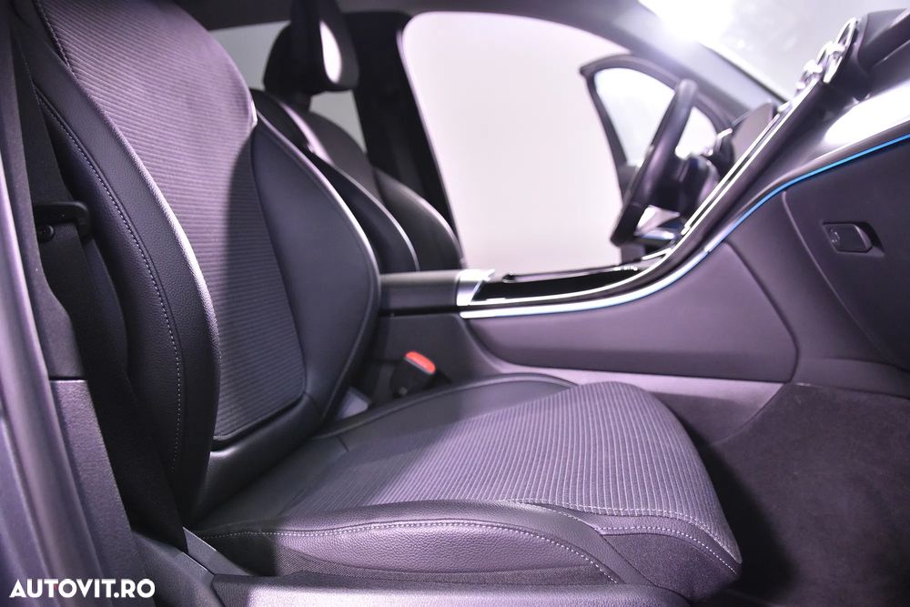 Mercedes-Benz GLC - 12