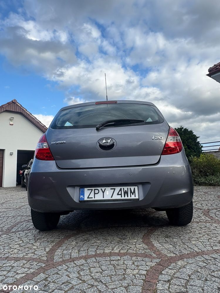 Hyundai i20 1.4 Comfort - 10