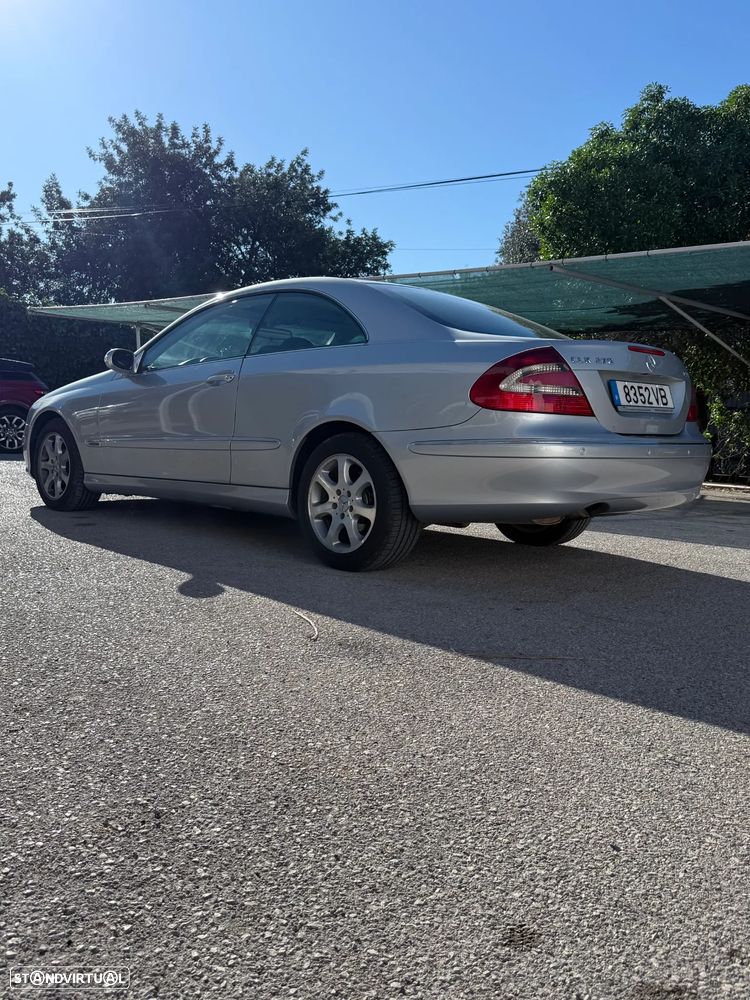 Mercedes-Benz CLK 270 - 8
