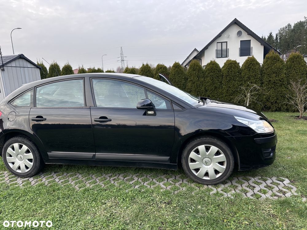 Citroën C4 1.4 16V X - 2