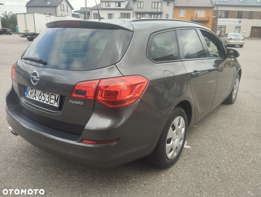 Opel Astra 1.4 T Cosmo - 6