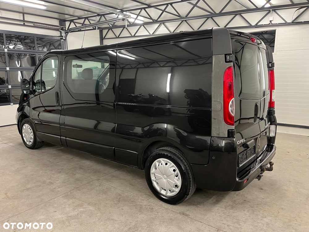 Opel Vivaro - 5