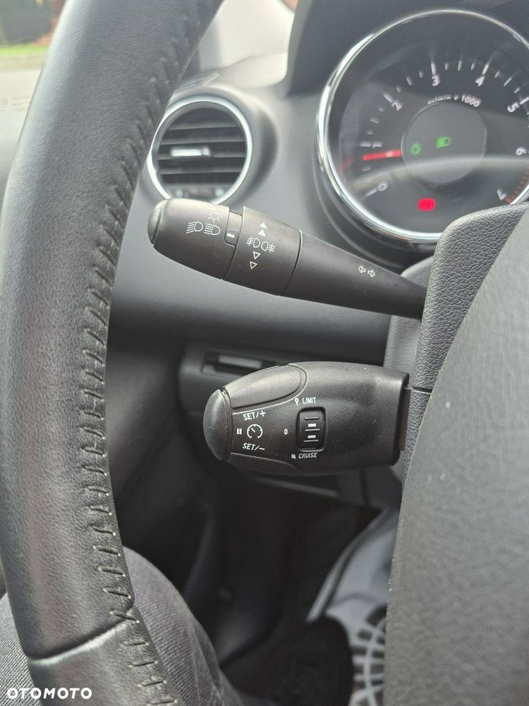 Peugeot 3008 - 29