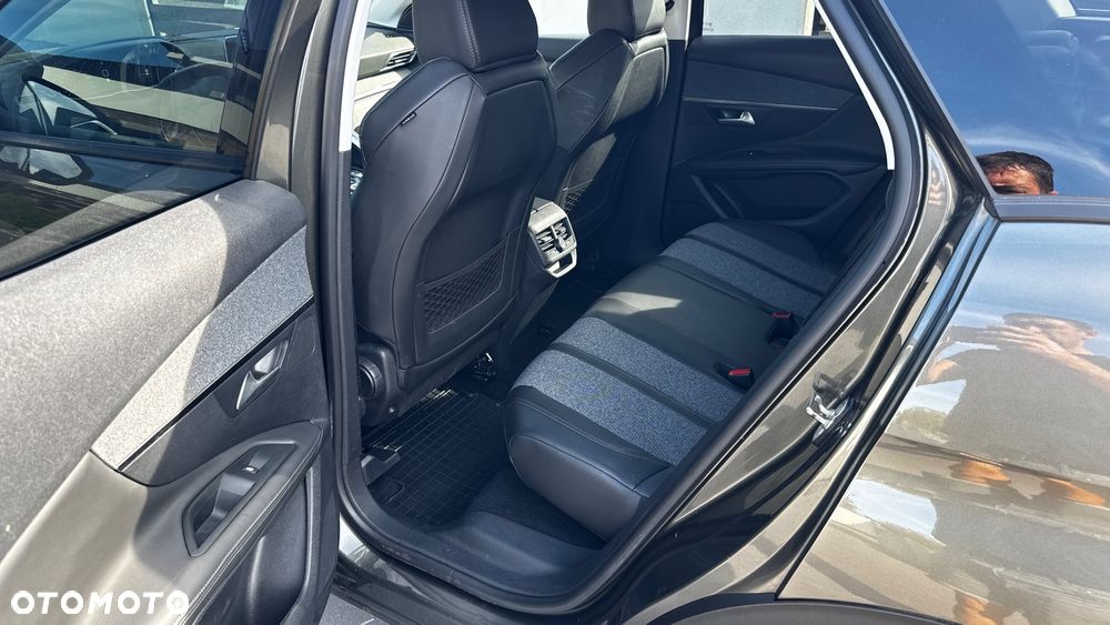 Peugeot 3008 PureTech 130 Stop & Start GPF EAT8 Crossway - 29