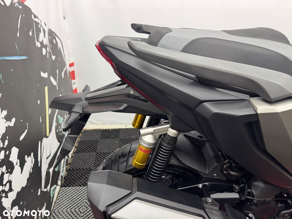 Honda ADV350 - 32