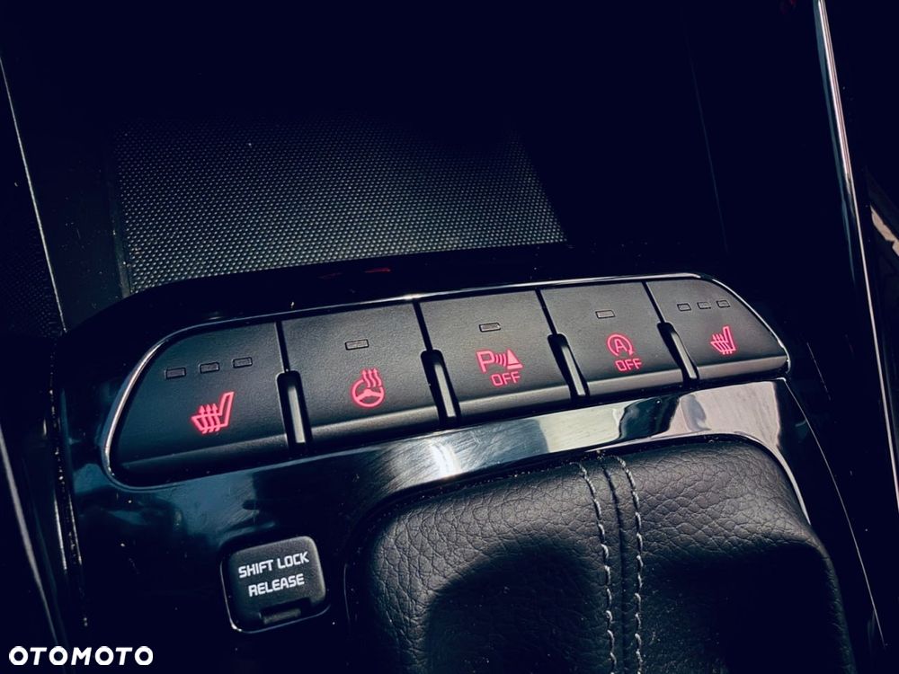Kia Stonic 1.0 T-GDI MHEV L Business Line DCT - 15