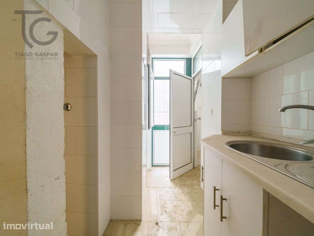 T1+1 para reabilitação total em Alfama - Grande imagem: 3/13