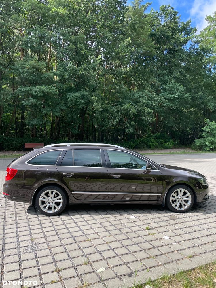 Skoda Superb 2.0 TDI Ambition - 6