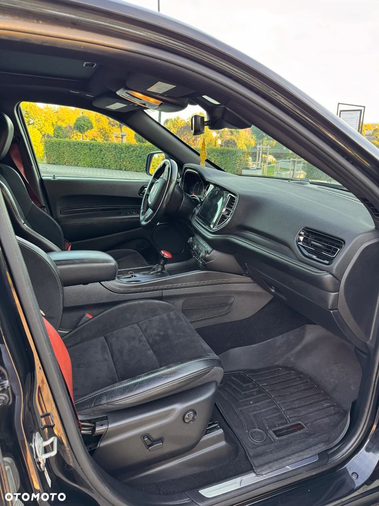 Dodge Durango 6.4 SRT - 8