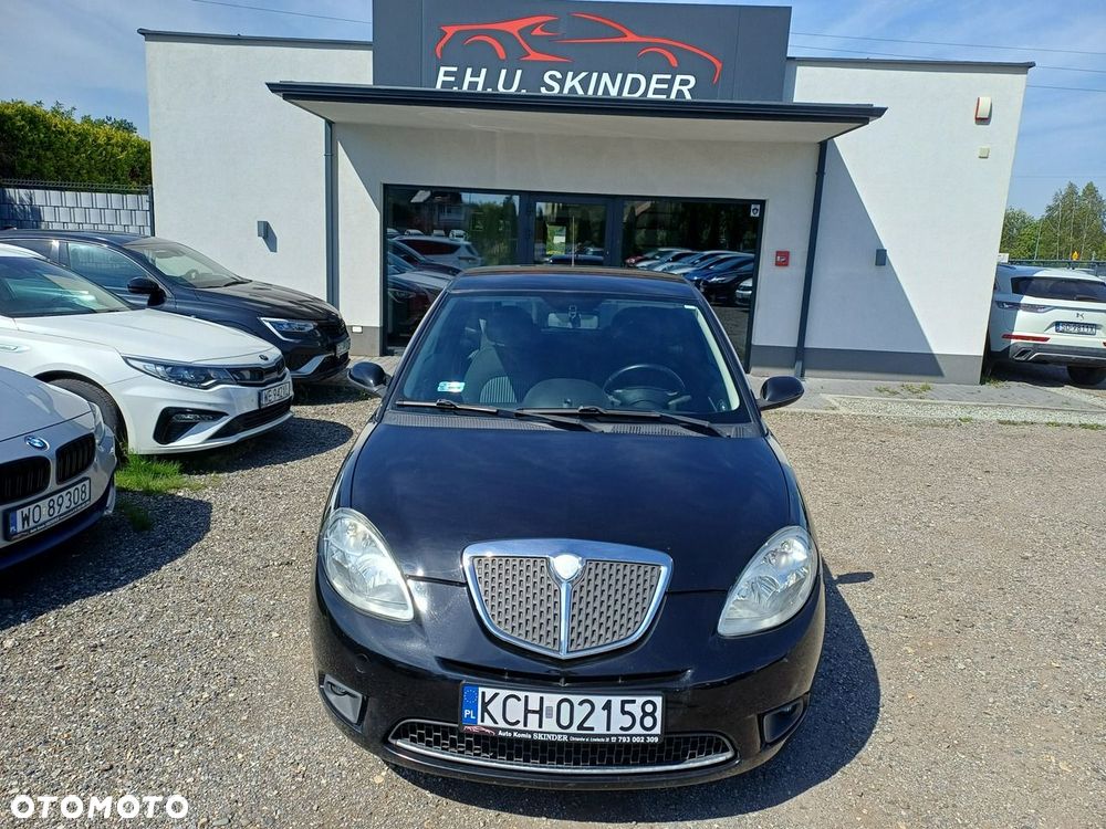 Lancia Ypsilon - 2