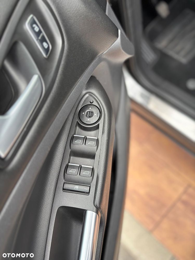 Ford Kuga 1.5 EcoBoost FWD Titanium ASS - 14