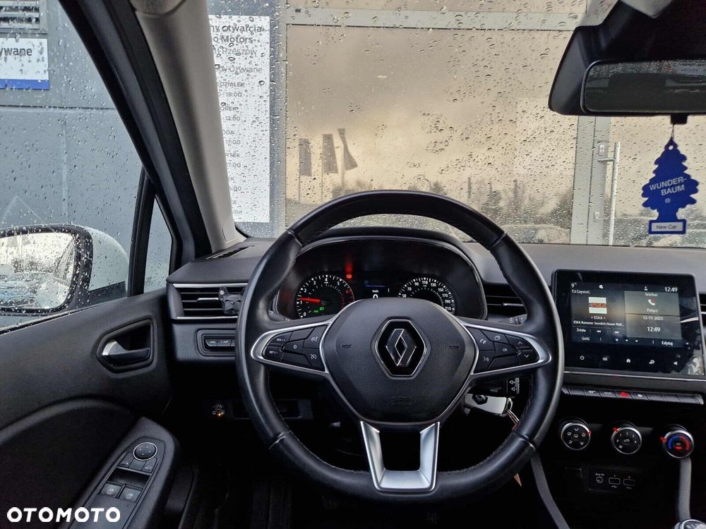 Renault Clio - 16