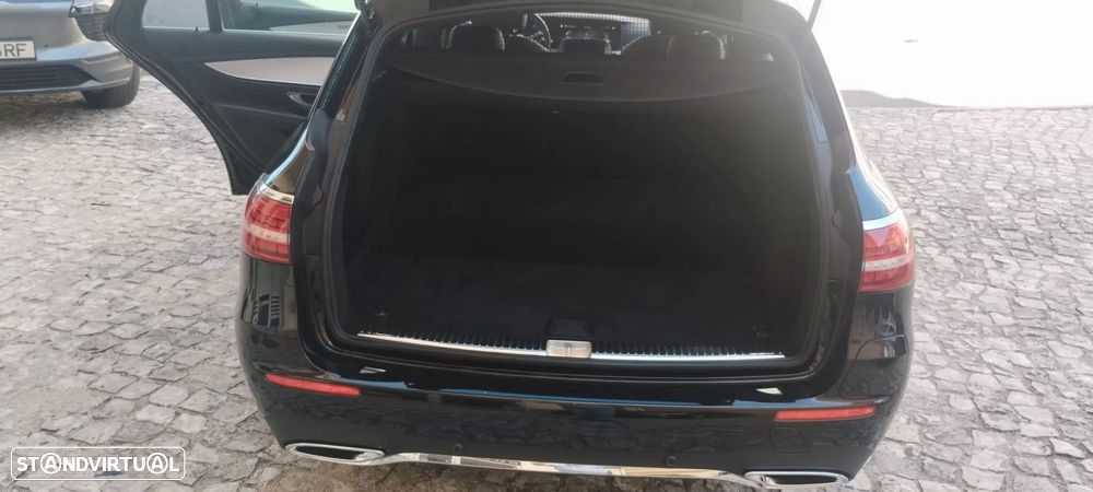 Mercedes-Benz E 300 de 9G-TRONIC AMG Line - 26