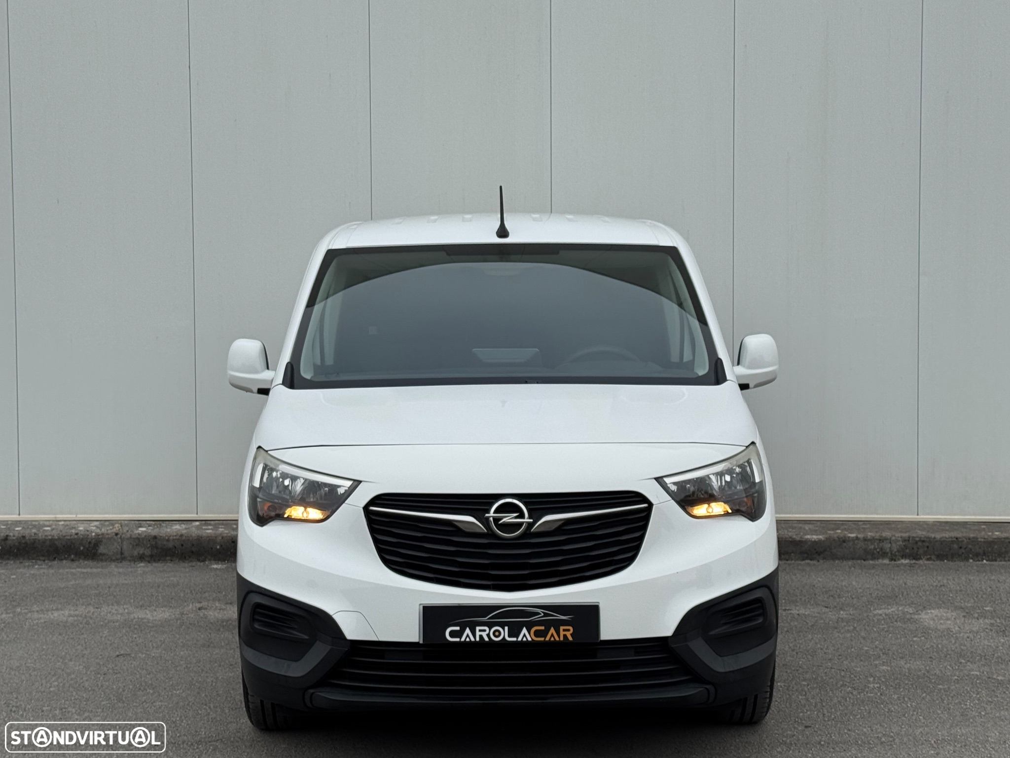 Opel COMBO/3LUGARES/GARANTIA/130MILKM - 2