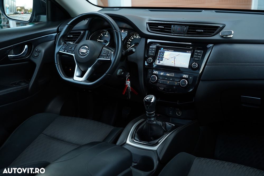 Nissan X-Trail 1.7 dCi ALL-MODE 4x4i Tekna - 9