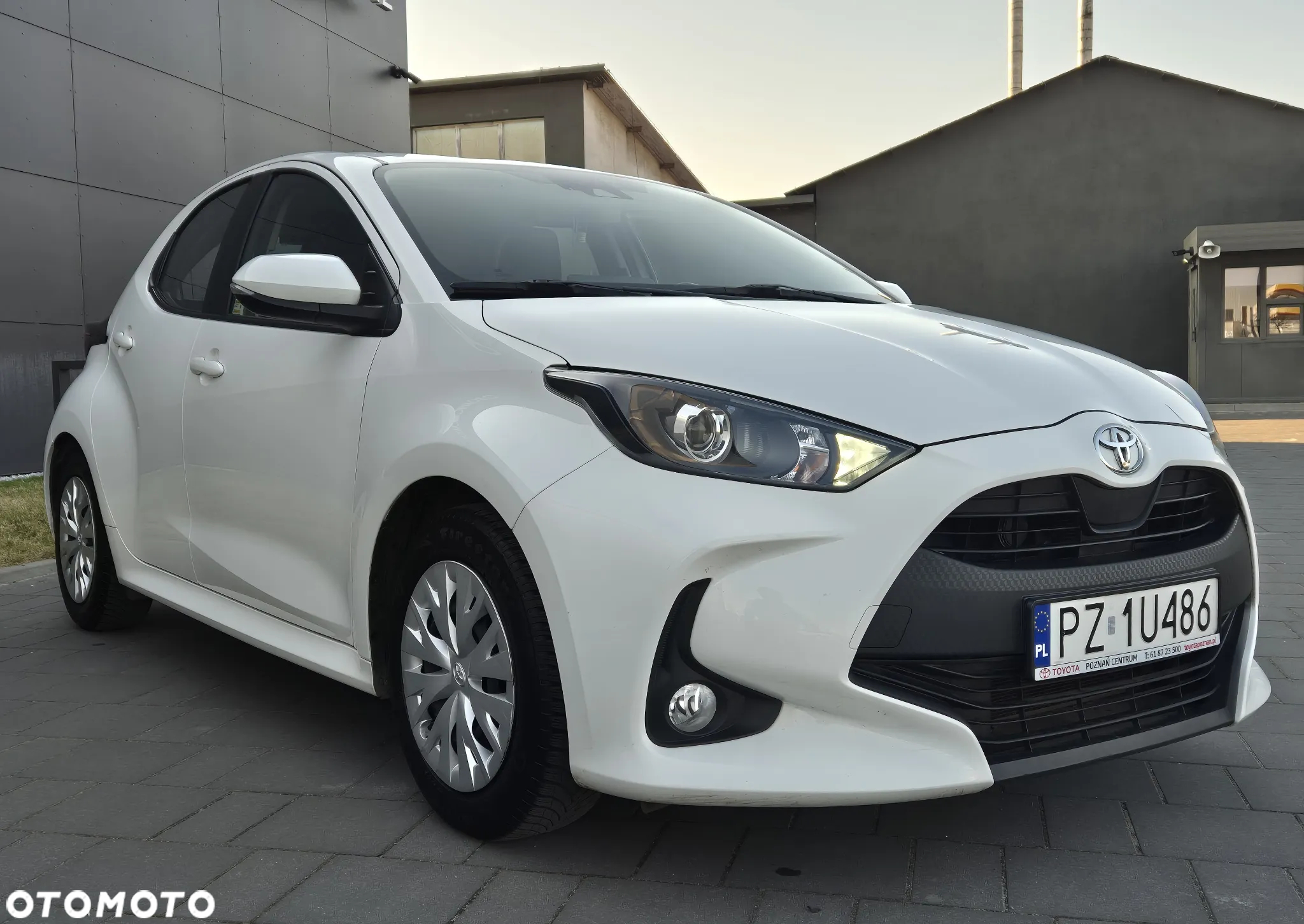 Toyota Yaris 1.0 Comfort - 3