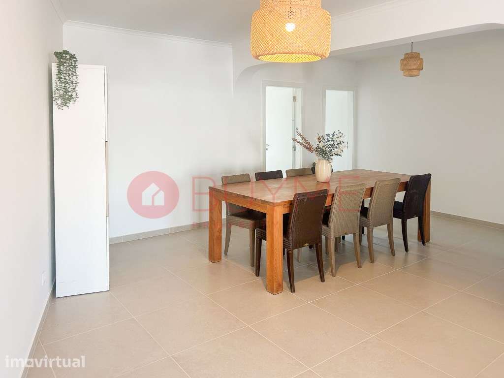 Apartamento T3 Renovado no Centro de Almancil - Grande imagem: 3/19