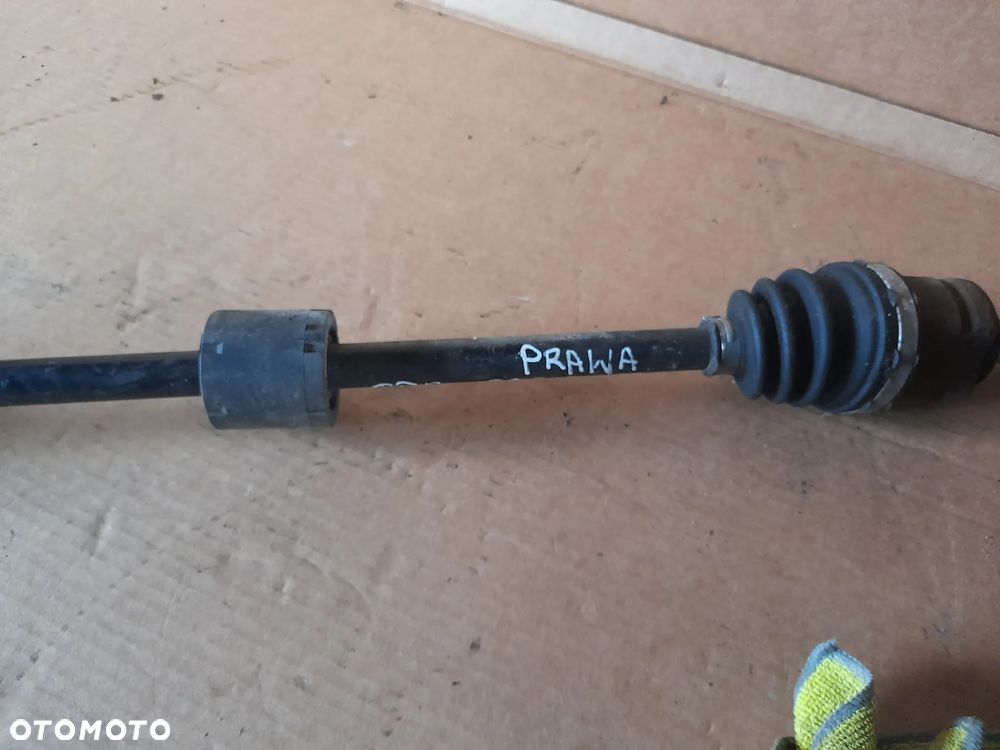 Półoś prawa długa Opel Corsa D 1.2 b - 4