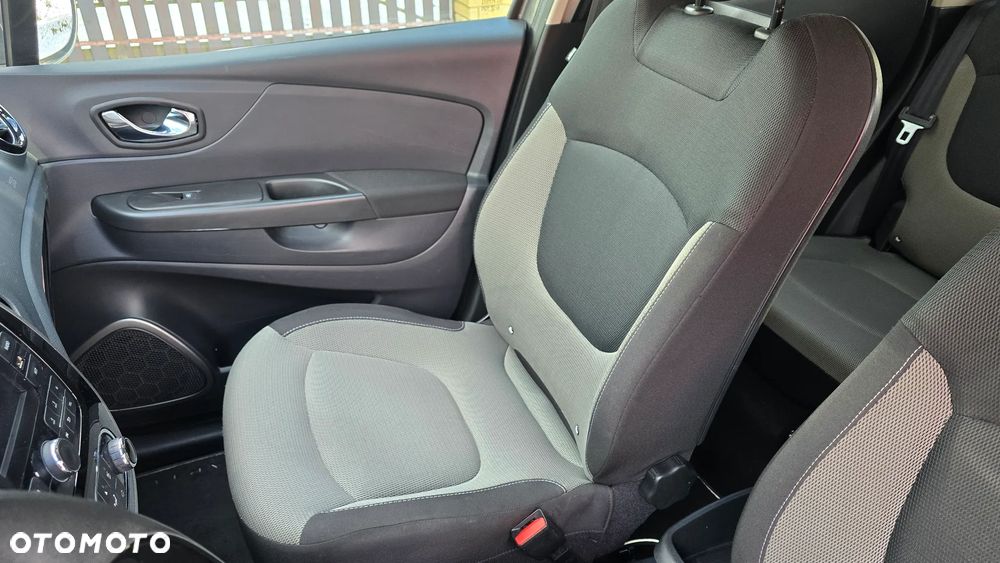 Renault Captur - 17