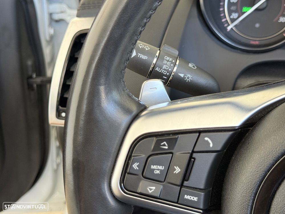 Jaguar F-Type 2.0 i4 R-Dynamic - 44