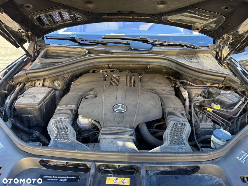 Mercedes-Benz ML 400 4-Matic - 28