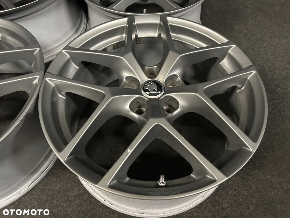 Alufelgi Skoda Superb III, Kodiaq, Karoq, Octavia III, IV, VW Passat B8, Tiguan 18 cali 5x112 4szt. ładne! - 9