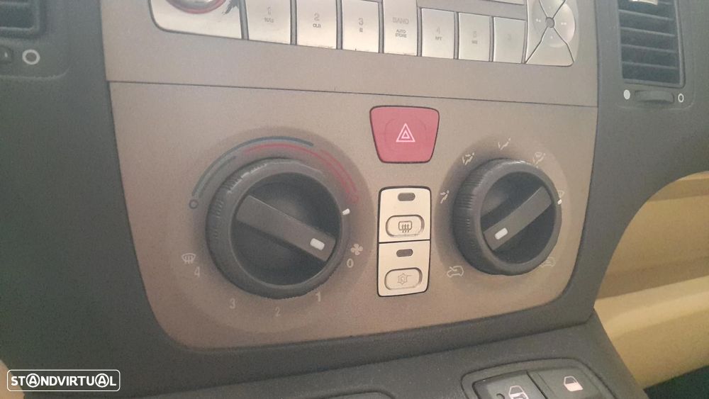 Botão / interruptor do AC LANCIA Musa (350_) - 1