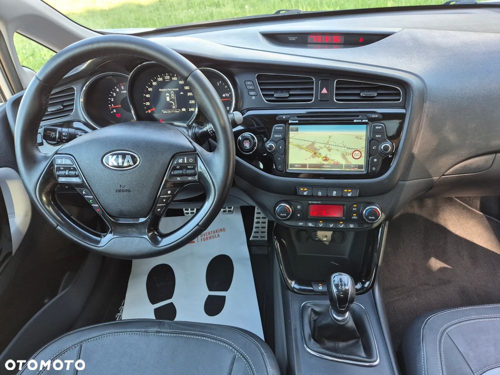 Kia Ceed - 29