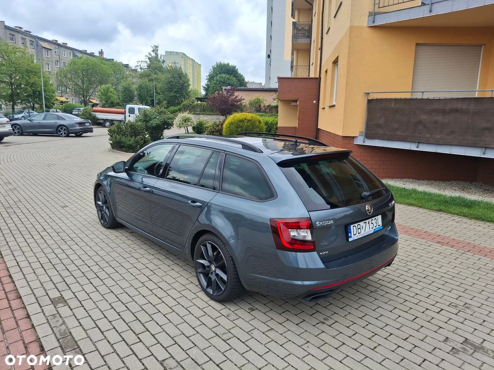 Skoda Octavia 2.0 TDI 4x4 DSG RS - 11
