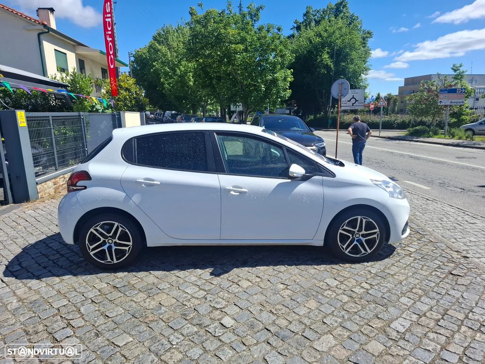 Peugeot 208 van diesel 1.6 BLUEHDI PACK - 15