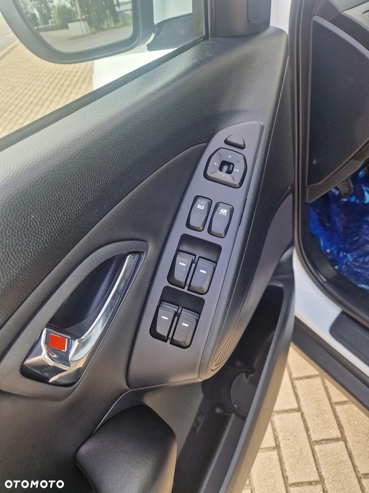 Hyundai ix35 - 15