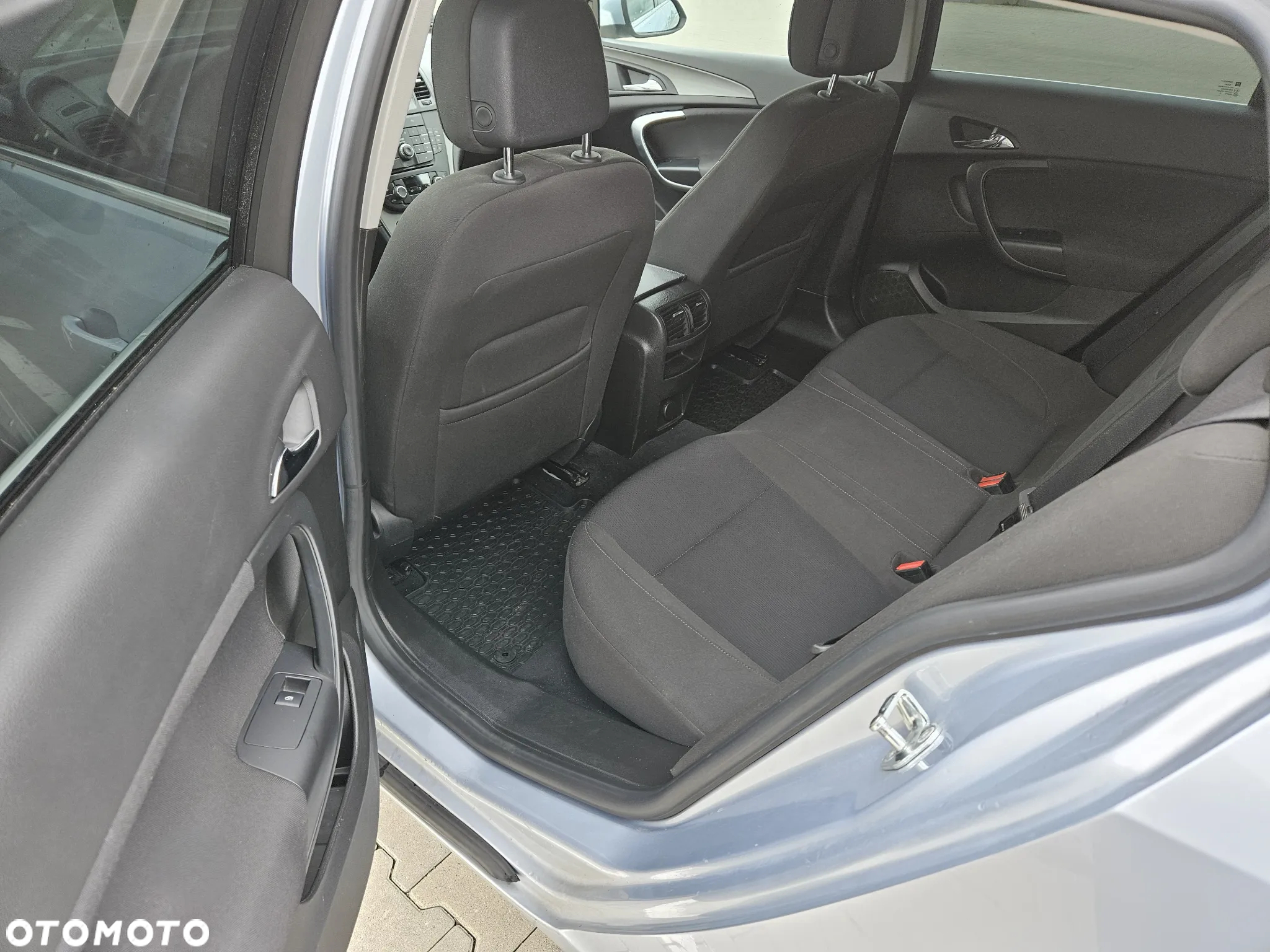 Opel Insignia 1.4 T Edition S&S - 13
