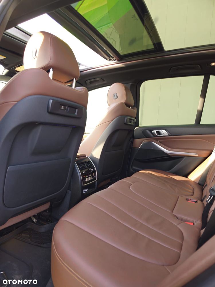 BMW X5 xDrive40i xLine - 21
