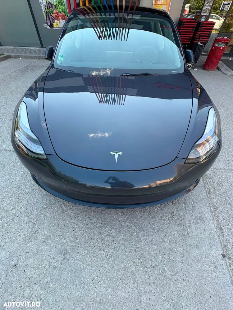 Tesla Model 3 Standard Reichweite Plus Hinterradantrieb - 2