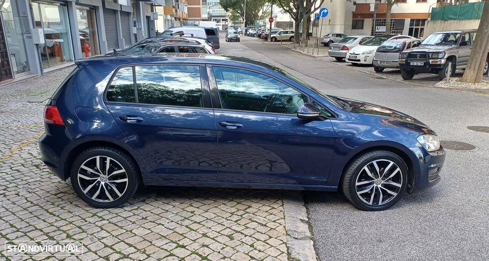 VW Golf 1.6 TDi BlueMotion Confortline - 22
