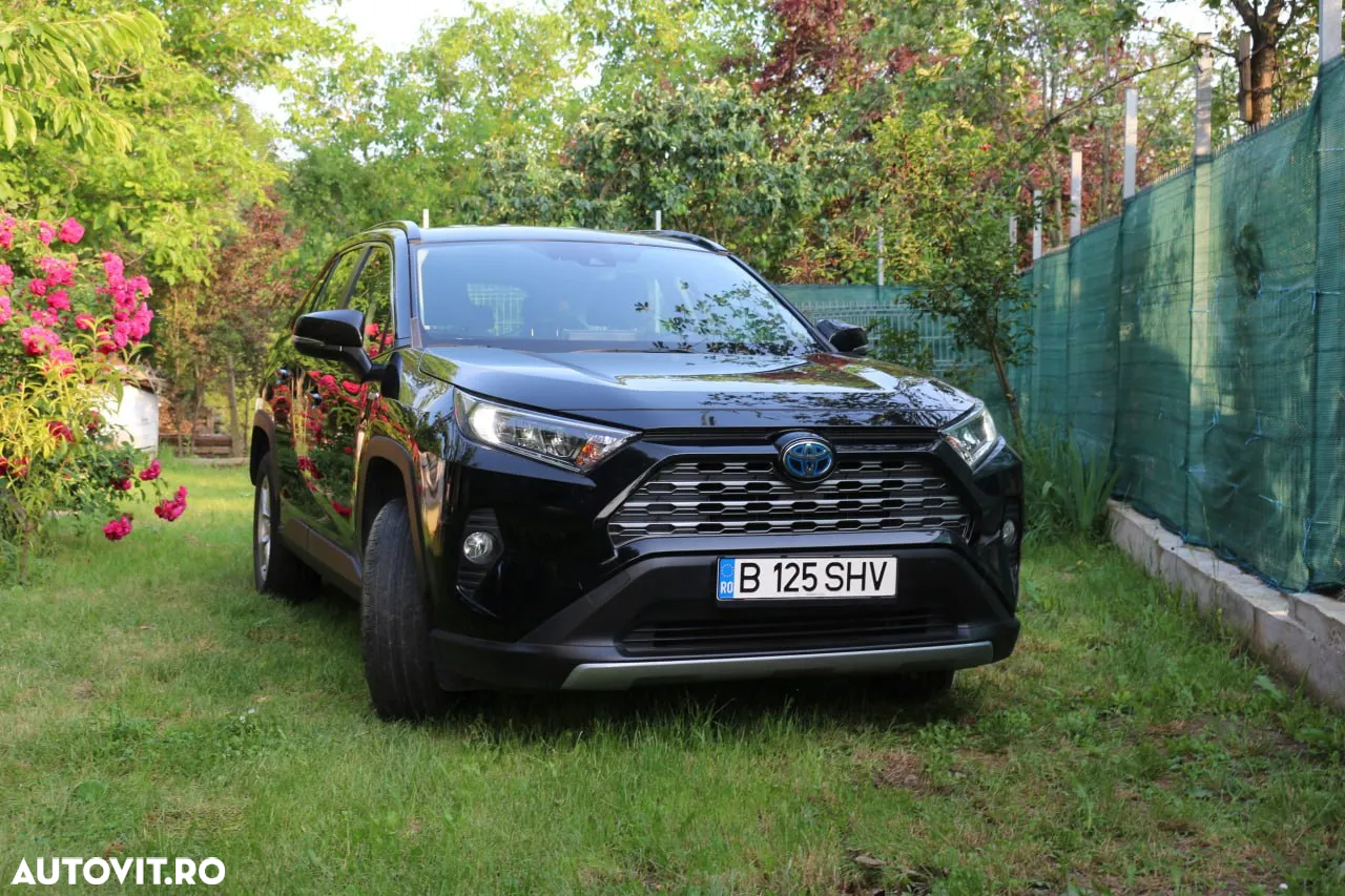 Toyota RAV4 - 2