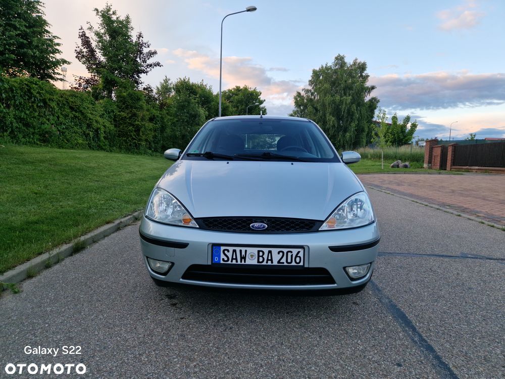 Ford Focus 1.6 16V Sport - 21