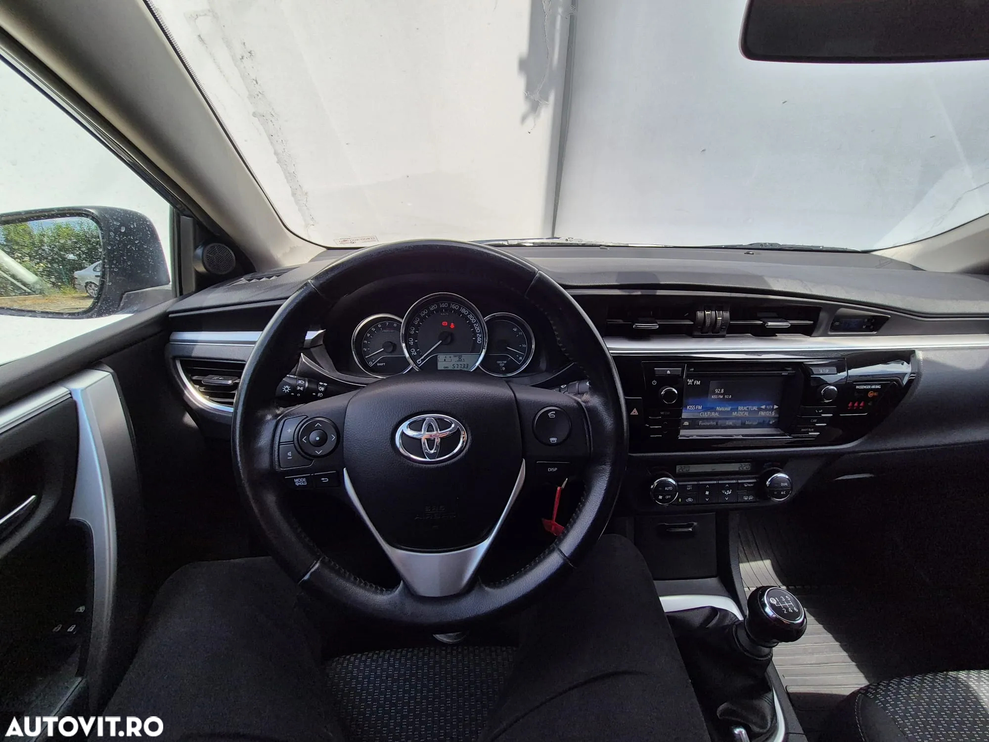 Toyota Corolla 1.6 Valvematic Sol - 10