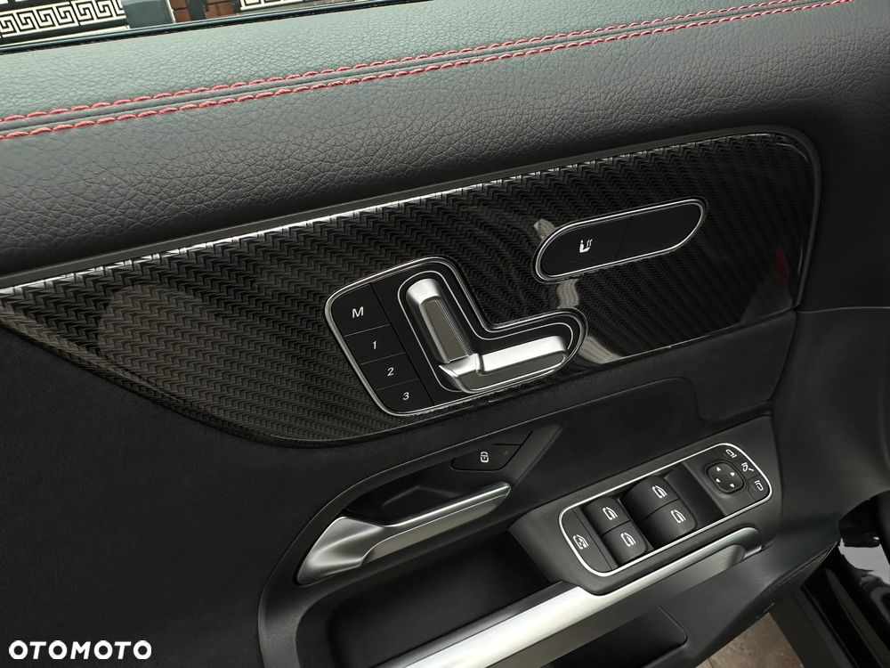 Mercedes-Benz GLB AMG 35 4-Matic - 21