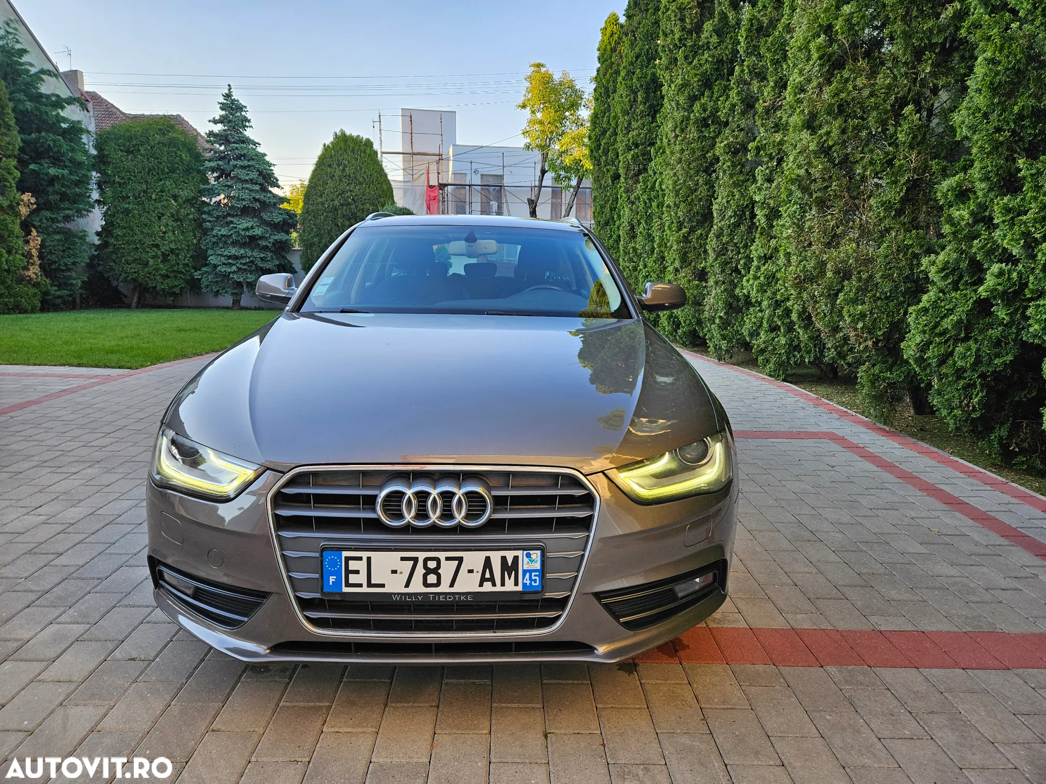 Audi A4 Avant 2.0 TDI DPF multitronic Attraction - 3