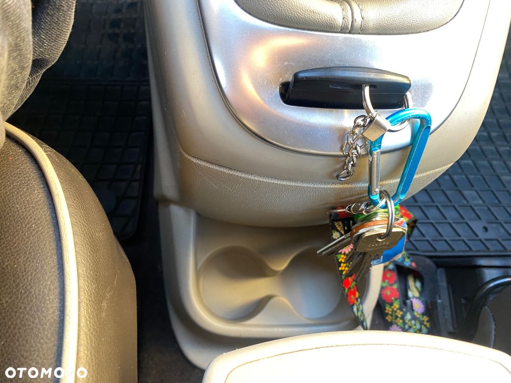 Renault Scenic 1.6dCi Energy Privilege - 9