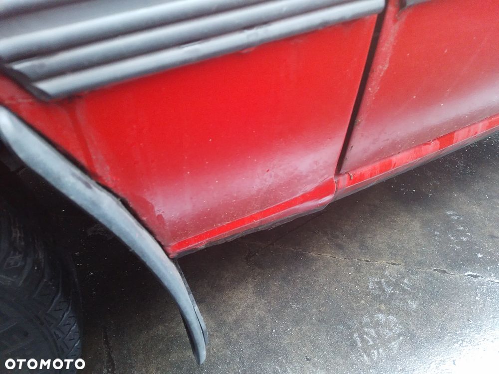 OPEL KADETT E SEDAN  84-89    MASKA POKRYWA SILNIKA     E 535 - 6